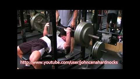 John Cena eccentric hook bench press