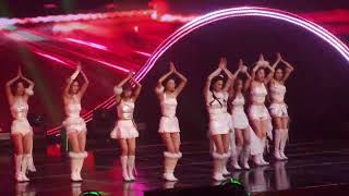 260530 I.O.I 아이오아이 Concert Tour  -Crush  fancam  직캠 7 of 16