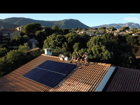 Vidéo: Instructions d'installation pour les tuiles métalliques. Principales étapes