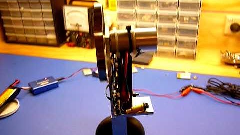 My robotic unicycle with training wheel #3