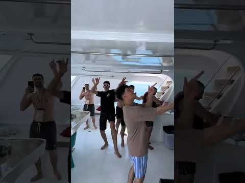 قبطان العين السخنه يلا الحق احجز يومك على يخت معانا للحجز والاستفسار01017600663 االعين السخنه