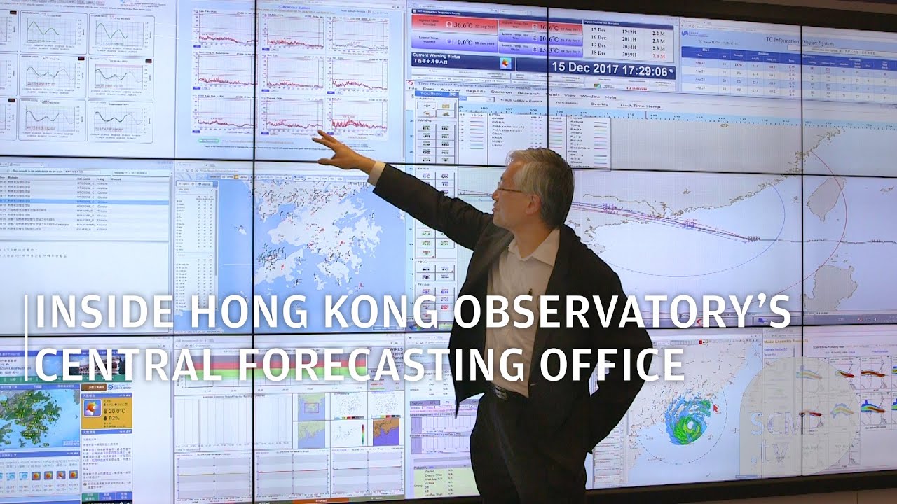 How Hong Kong gets typhoon warnings