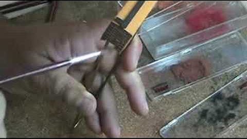 Model Railroad VLog: Weathering Rolling Stock using Artists Chalks: Part 4