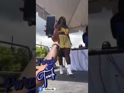 Yanique Curvy Deva/ Take Off Her Underwear On Stage