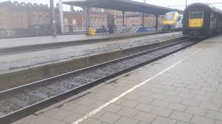 IC-04 733 naar Antw.-Cl. (MS96) in Gent-Sint-Pieters.