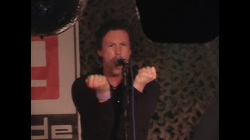 Iris @ live in Moscow. Russia. 01.12.2006 (multicam version)