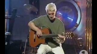 Mike Oldfield - Embers (live in VH1 studio) chords