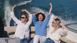 İki Sarışın Kızın Tatil Maceraları 2025 05 22 1080