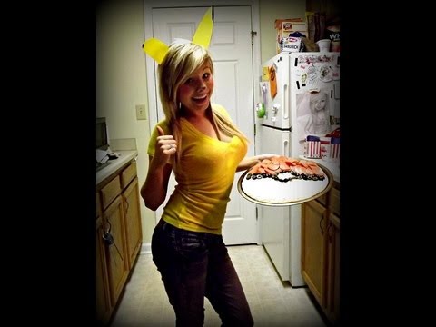 How To Make A Pokeball Pizza!