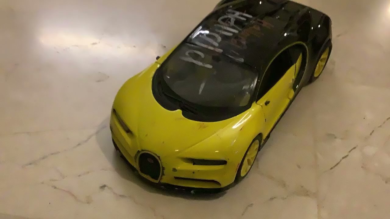 Race of legends Bugatti versus McLaren