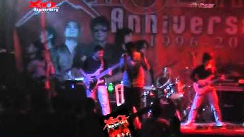 GIGI LAILATUL QODAR SUNRISE X NOL ANNIVERSARY