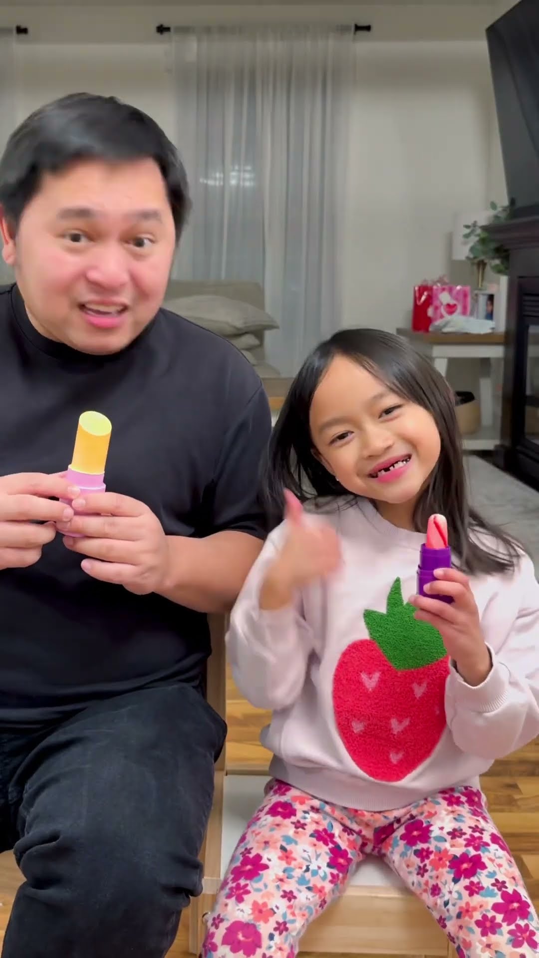 Chalk Lipstick prank on dad ????❤️