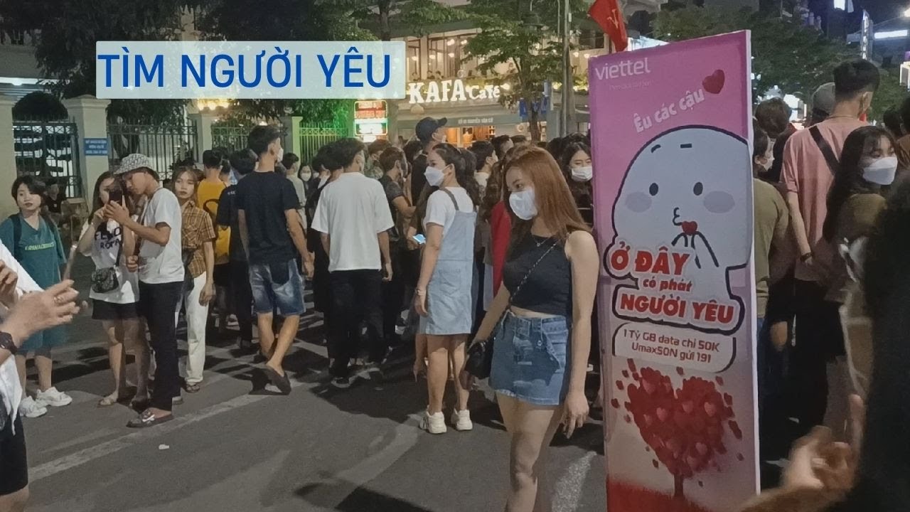Review Quảng Trường Hồ Chí Minh Và Phố Đi Bộ Vinh Bắt... - youtube
