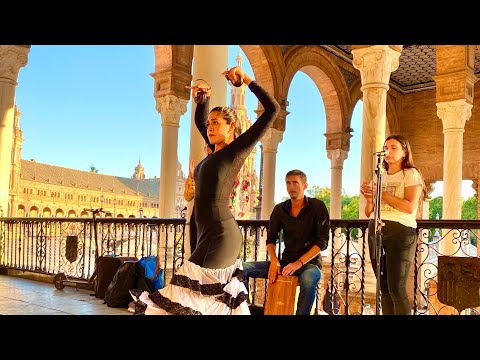 Video: Seville's Plaza de España: Phau Ntawv Qhia Ua tiav