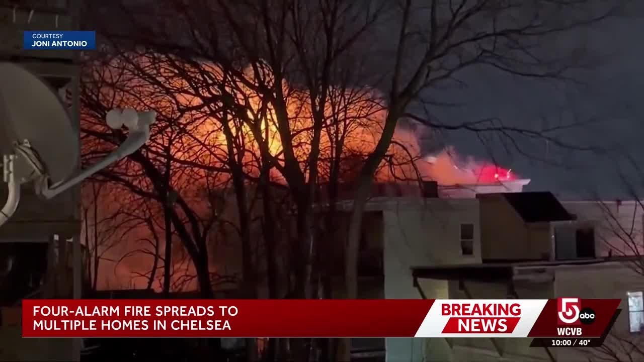7 displaced as fire spreads to multiple North Shore homes - YouTube