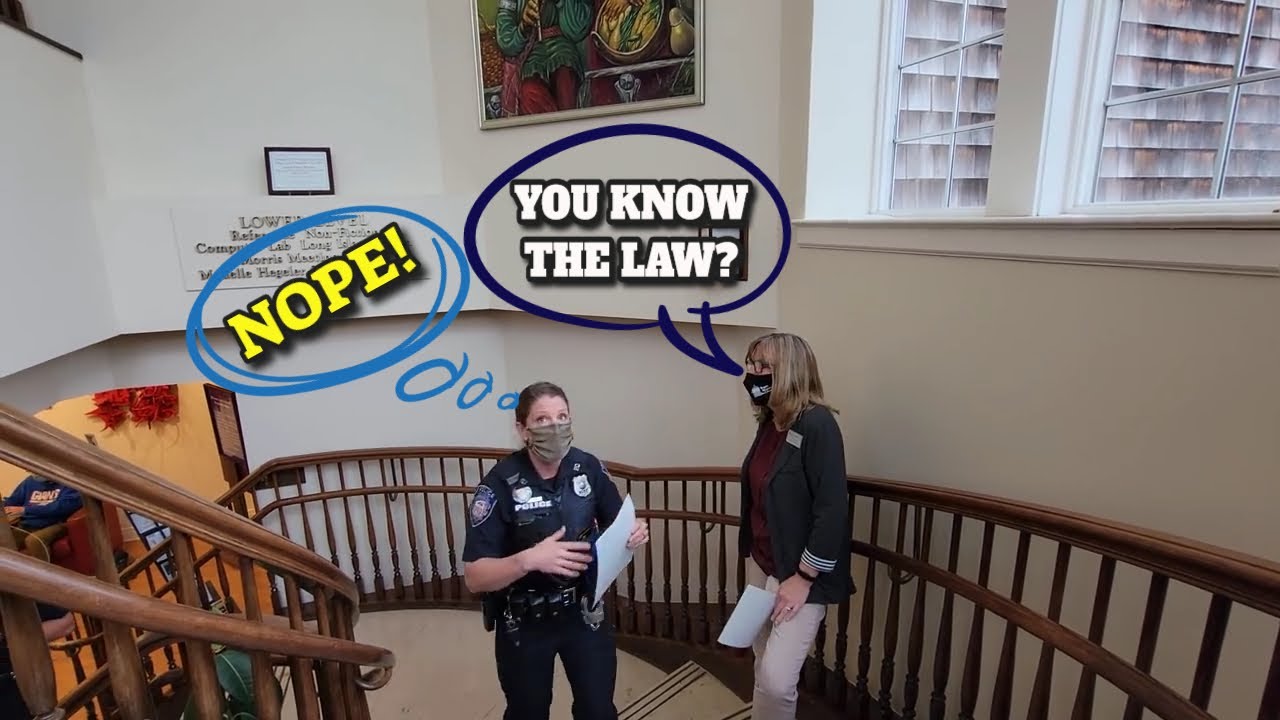 Female Cops Get Owned And Taught Lesson | Cops Don't Know Law