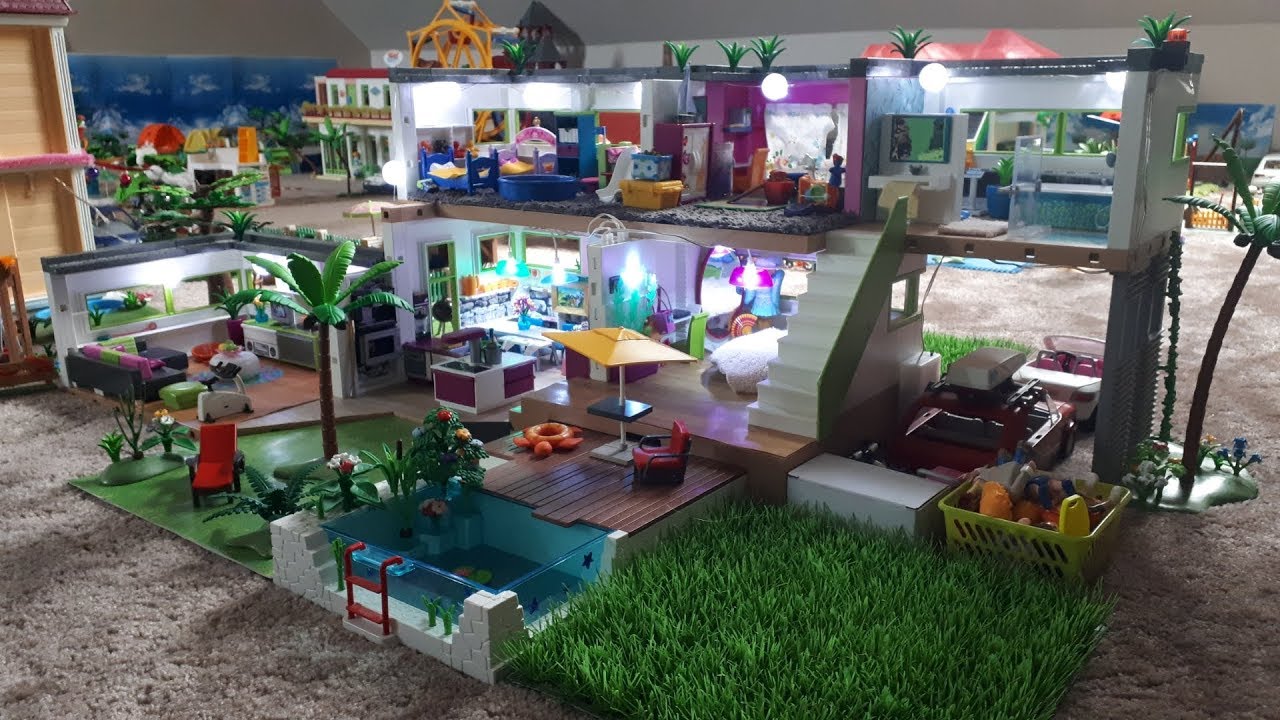 la plus grande maison playmobil du monde