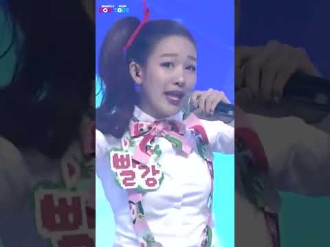 시대를 앞서간 무대 #풍뎅이 #배추보쌈 #Shorts