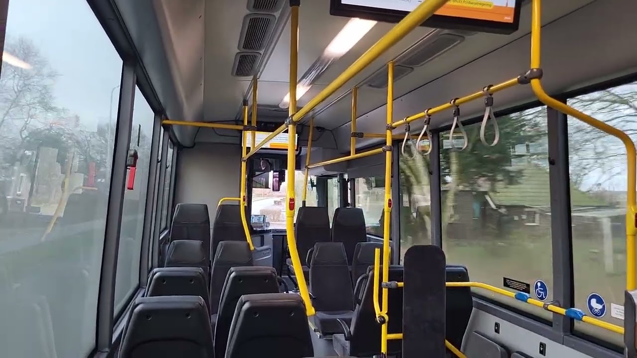 Iveco Crossway LE 13 l ZF Ecolife #1451 | Lijn 18 | Qbuzz