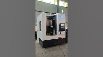 Vertical CNC Torno in Action – See Precision Machining Like Never Before!