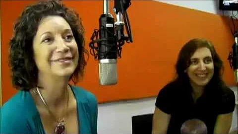 Entrevista a Rose Marie Swanson y Laura Lagos acer...