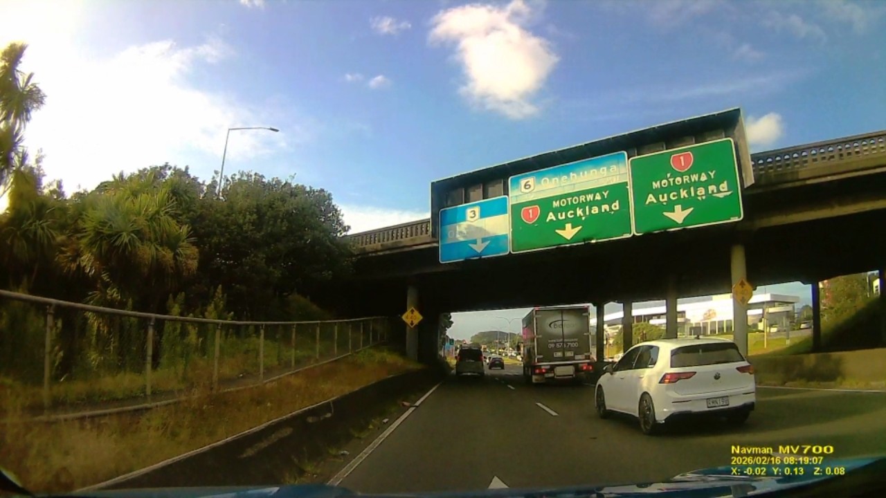 Auckland City - Nelson Street to/from Otahuhu
