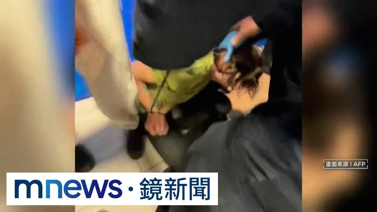 加薩救援志工遭以色列反綁跪地　引發國際怒火｜#鏡新聞