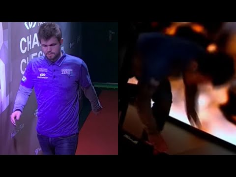 Magnus Carlsen is Almost Falling While He is Coming to Tournament Hall