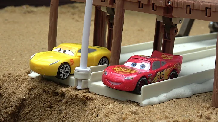 Disney Pixar Cars 3 Lightning Mcqueen and Friends