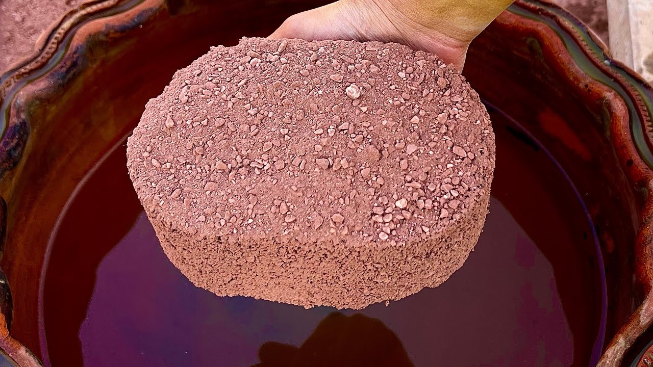 Brand New 💕Grainy Reddirt Shapes claypot Water crumbling Dipping and Dry crumbling on Paste ASMR 