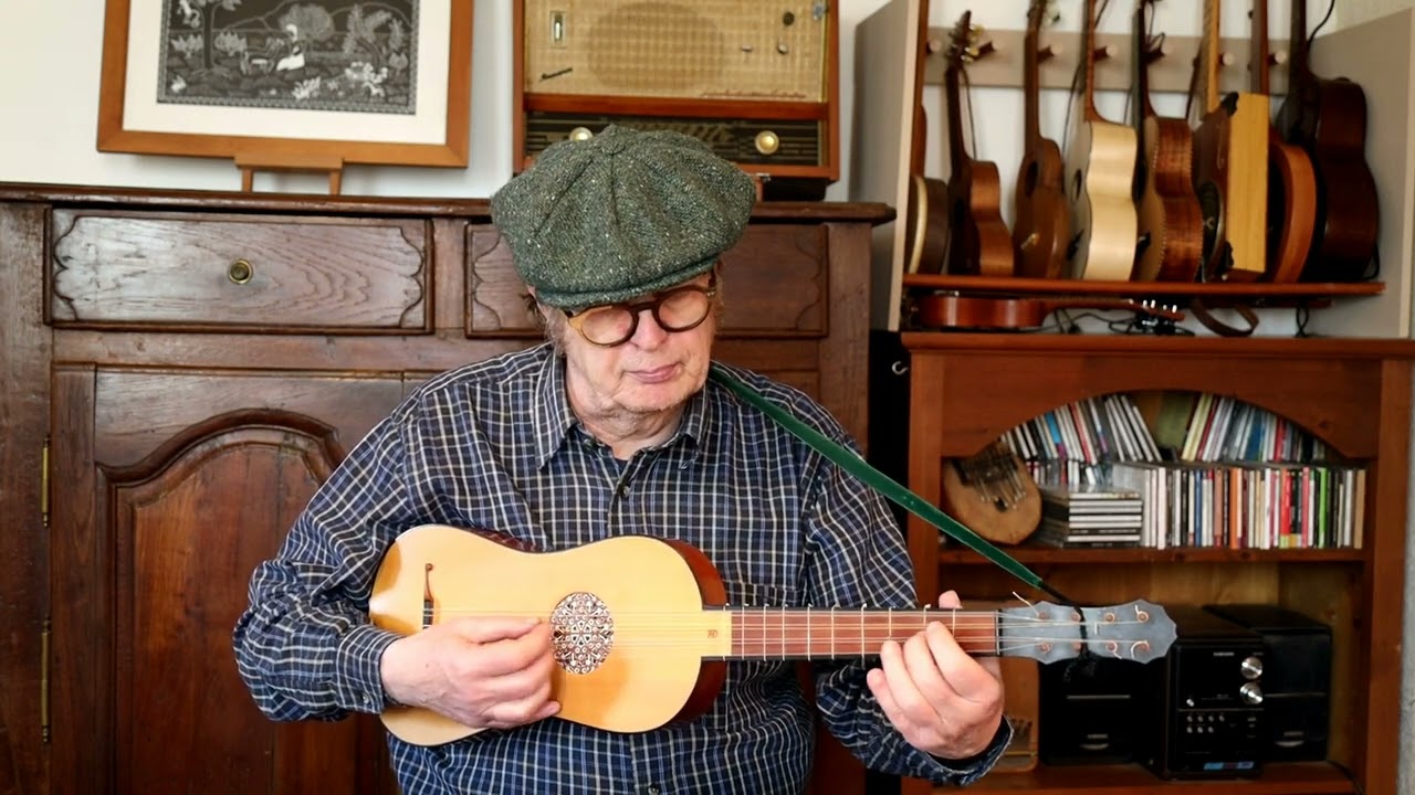 Adrian Le Roy - 4 Bransles de Champaigne - Renaissance guitar