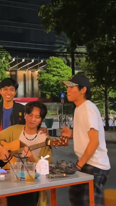 Emang Boleh Tongkrongan SeCandu Ini💃!! Dumes || Cover by Lisef Surya Ali dan Husni #shorts #cover