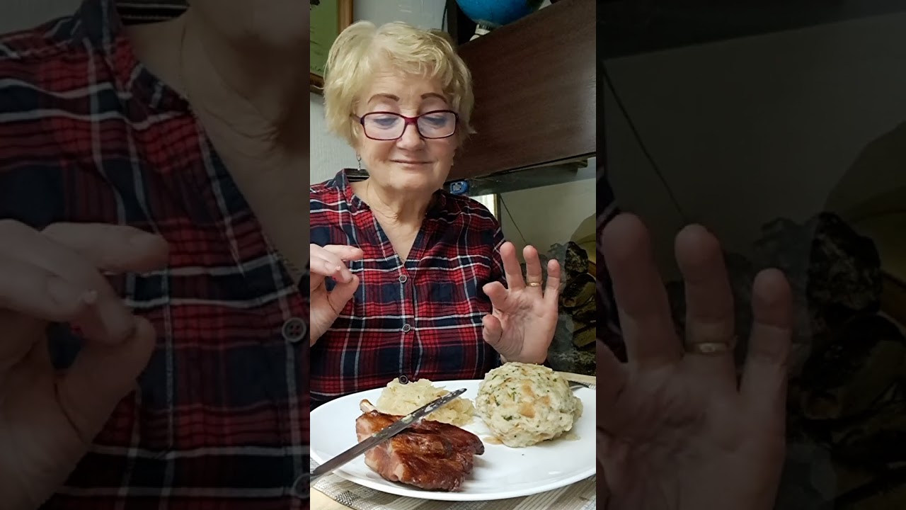 Час обідати.