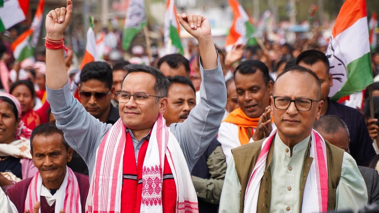 LIVE: নিৰ্বাচনৰ পূৰ্বে কংগ্ৰেছৰ শক্তি প্ৰদৰ্শন, বিশাল পদযাত্ৰাই কঁপালে ৰাজপথ ৷