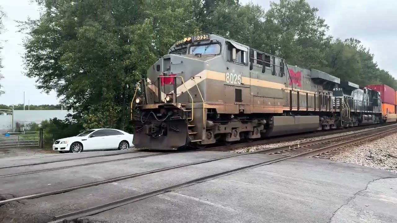 NS 276 with 8025
