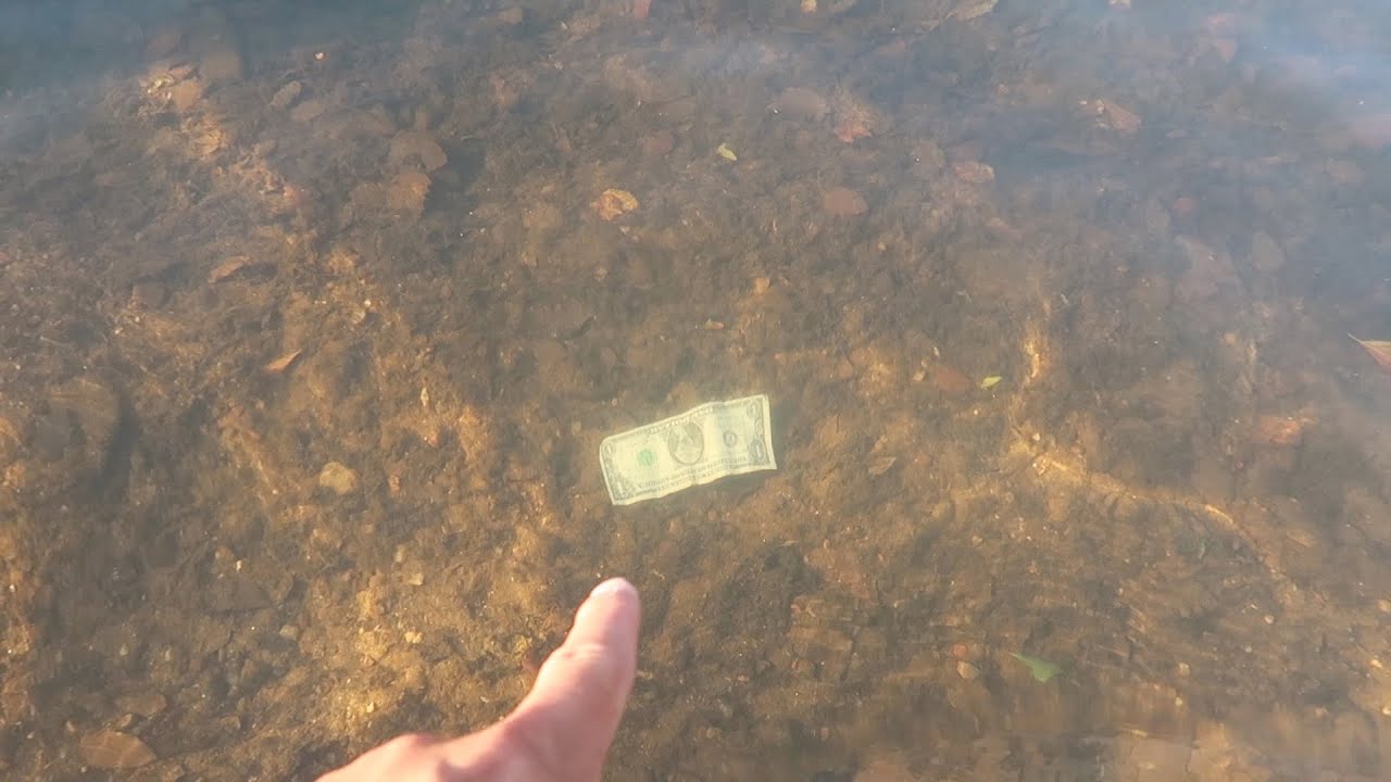 Encontramos Dinero En El Rio!! | Reto de La Caja Misteriosa