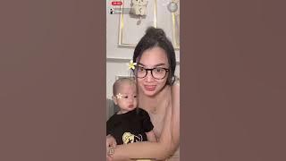 Mama cantik tanpa BH