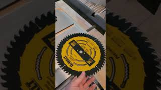 how to change Kobalt table saw blade