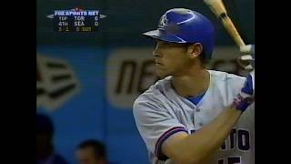 Shawn Green slugs 2 HRs, drives in 4