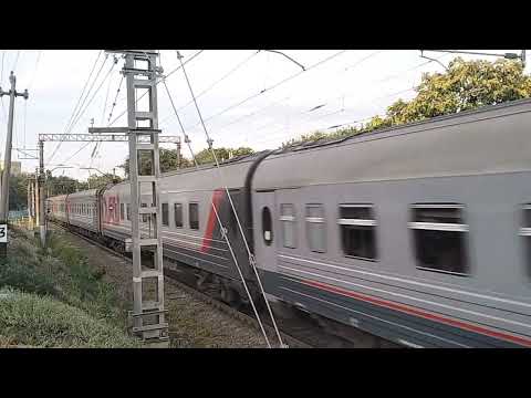 электровоз ЭП1М-630 с