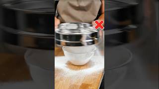 Sifting Trick You Never Knew Before! 😲 | Easy Kitchen Hack #lifehacks #tricks #cookingtips
