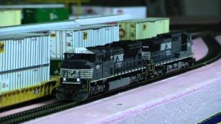 Custom Weathered NS C40-8W and MTH SD70M-2 Consisted with Tsunami Proto 3 Sound