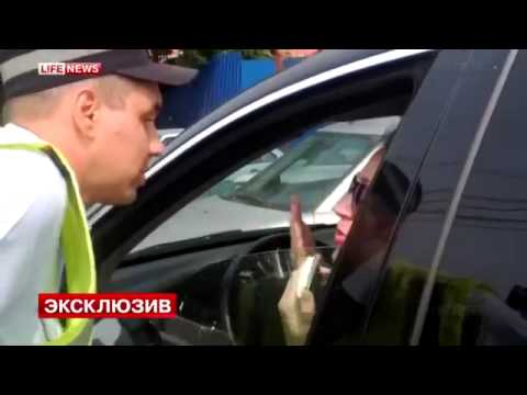 Полиция на мерседесе