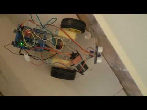 robot labirint