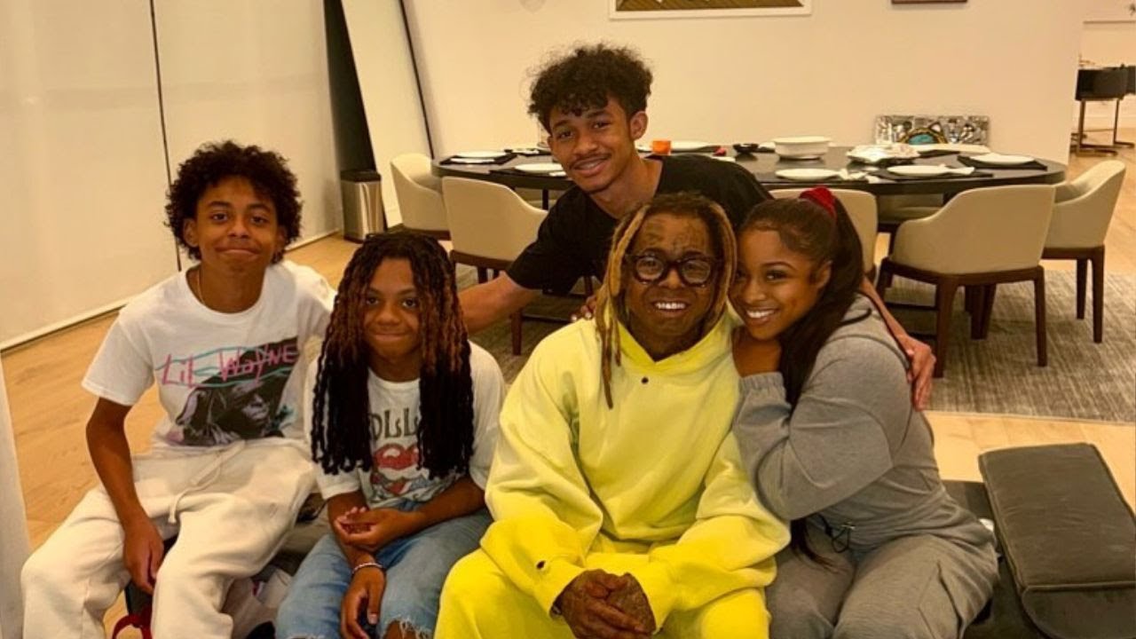 exclusive-lil-wayne-heartwarming-thanksgiving-day-with-his-kids-in-l-a