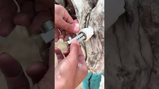 Even beginners can use this tool to remove broken pipe wires