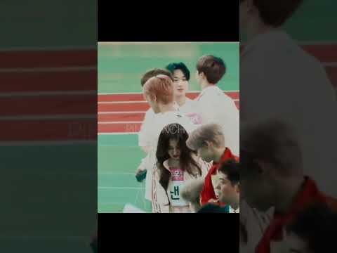 Felix is Nancy'Rumors boyfriend.it just rumors#straykids #felix #momolandnancy #foryou