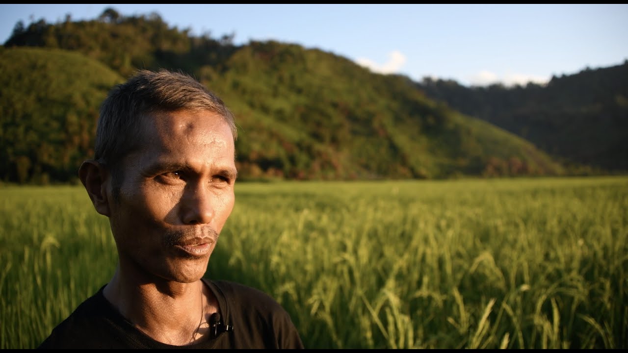 No Longer in Darkness - A Story of Community in Renah Kasah