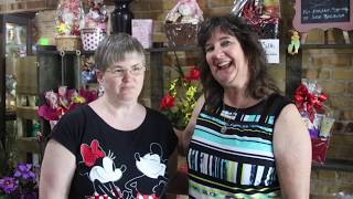 Arc-2-Work grad works with flowers