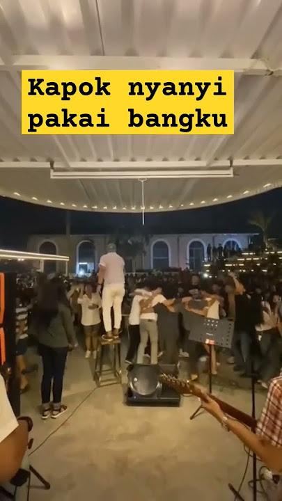 #kapok nyanyi pakai bangku#trending #shortsvideo #shortsvideo #viral